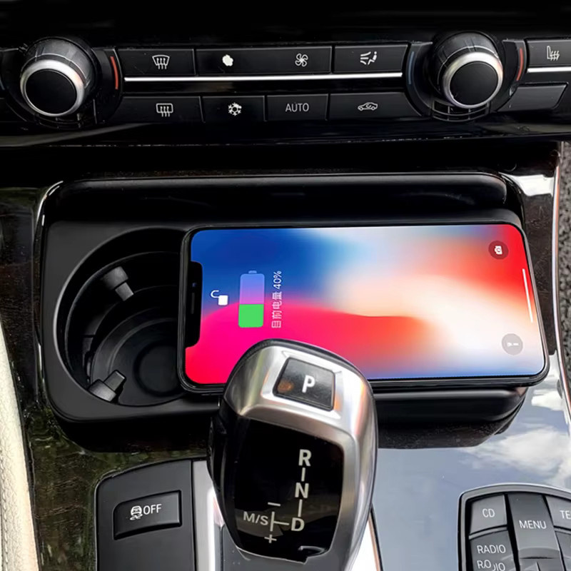 Carinway Wireless Handy-Schnellladegerät für BMW 5er F10 F11 F18 (2010-2016), 15W Ladehalterung in Schwarz - Bild 2