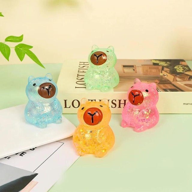 Topmix Glitzer-Capybara Squishy Fidget Spielzeug, beige - Bild 1
