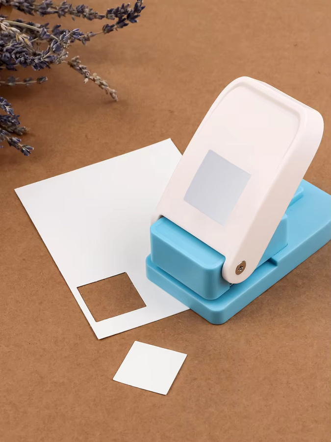 Quadratstanzer 2,54 cm für Papier, Karton und Bastelarbeiten - Bild 3