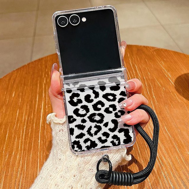 Transparente Handyhülle mit Leopardenmuster und Lanyard für Samsung Galaxy Z Flip 7 FE, Z Flip 6 und Z Flip 5G aus hartem PC - Bild 1