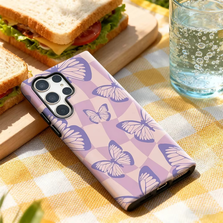 Lila Handyhülle mit Schmetterling-Design für Samsung Galaxy S25 Ultra, S24 und S23 Ultra Plus mit glänzender doppellagiger Rückseite - Bild 2