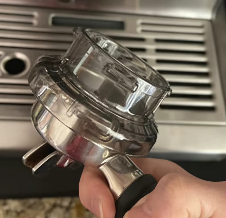 Dalinwell Dosiertrichter für Siebträger, 54mm, transparent, kompatibel mit Breville 8-Serie Barista und Bambino Espressomaschinen - Bild 4