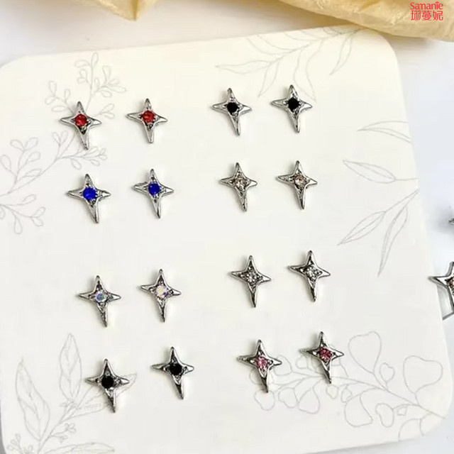 10 Stück Mini-Legierungs-Kreuz-Nagelcharms, 3D Vierzackiger Stern, Glasrhinesteine, Glänzend - Bild 1