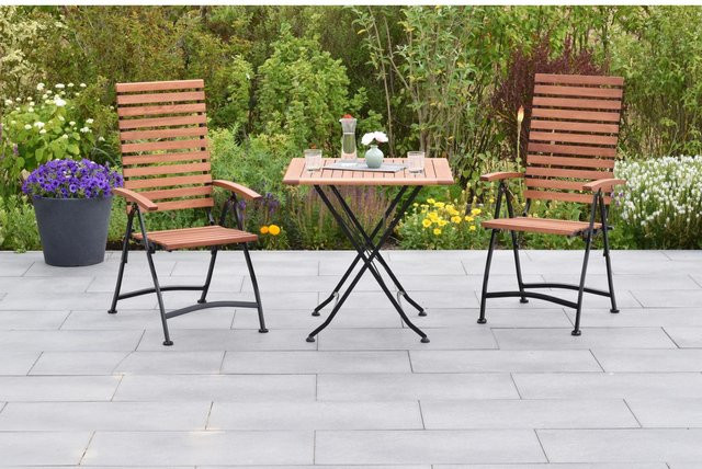 Merxx Schlossgarten Gartenmöbel-Set 3-teilig aus Eukalyptusholz und Flachstahl in Graphit und Brown, Tisch B/T: 75 x 75 cm mit 2 Klappsesseln - Bild 1