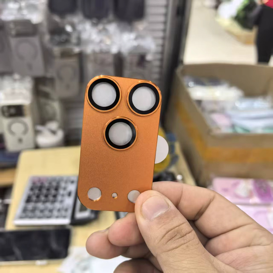 HD Panzerglas Kameraobjektivschutz für iPhone 17 Pro, 17 Pro Max, 16, 15 und 14 Pro Max mit Aluminium-Metallring in Orange - Bild 3