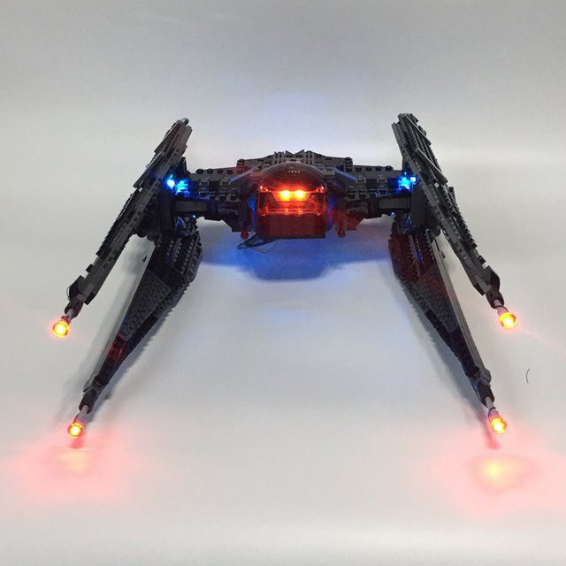 LEGO LED-Beleuchtungsset für Kylo Ren's TIE Fighter 75179 - Bild 1