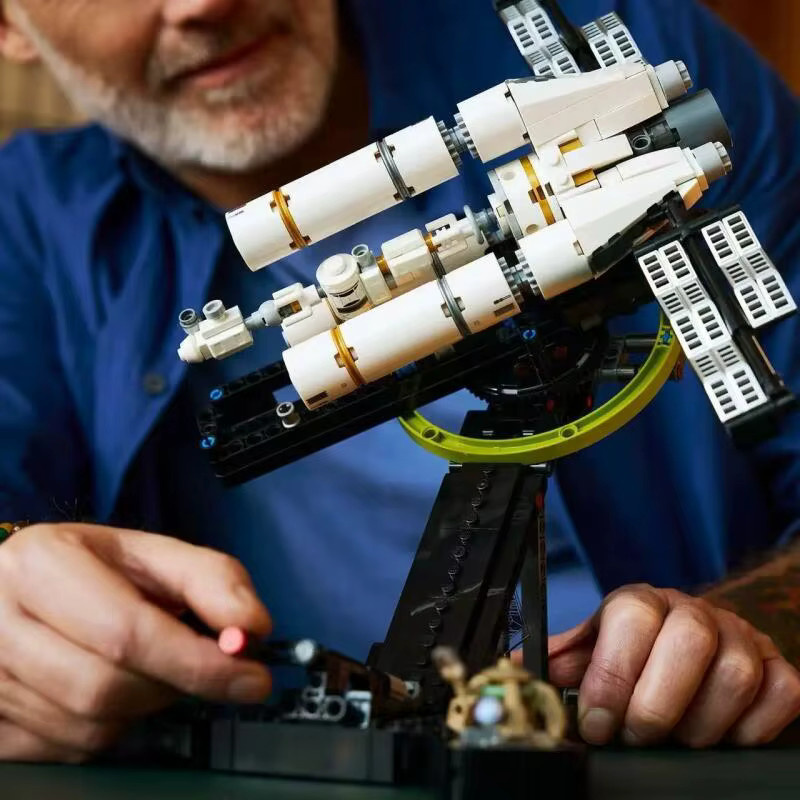 Hot Toys Project Hail Mary Space Shuttle, Bausteine Modellbausatz, ab 14 Jahren - Bild 3