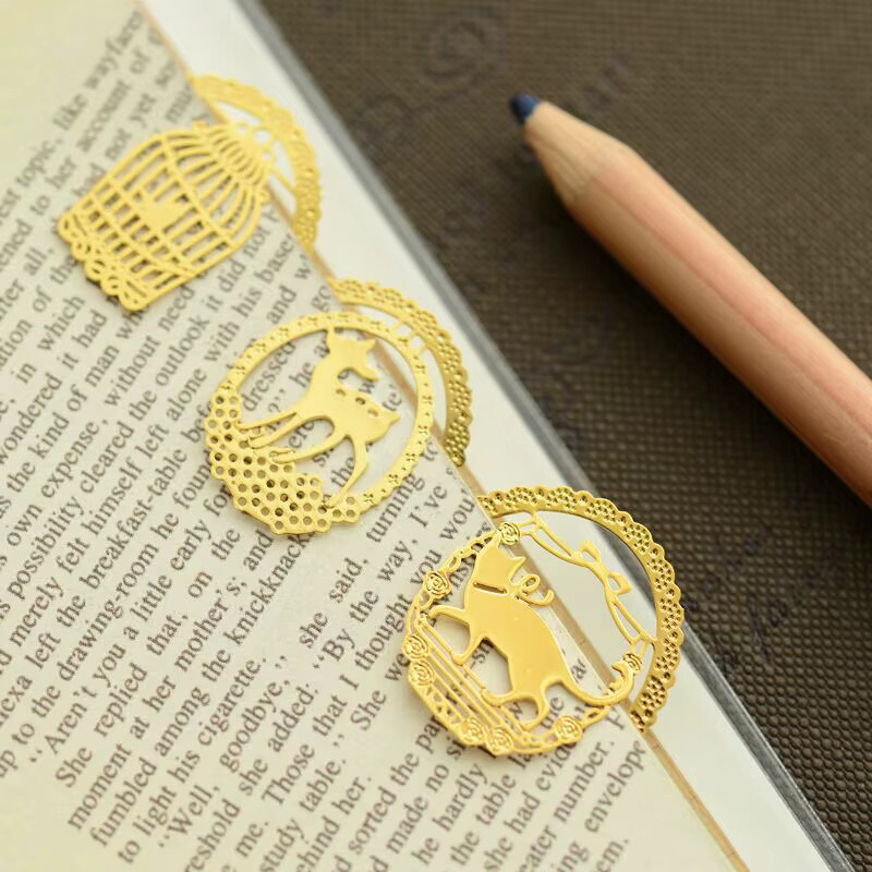 Kreatives Metall Lesezeichen in Gold mit süßem Cartoon Tier Design für Büro und Schule - Bild 3