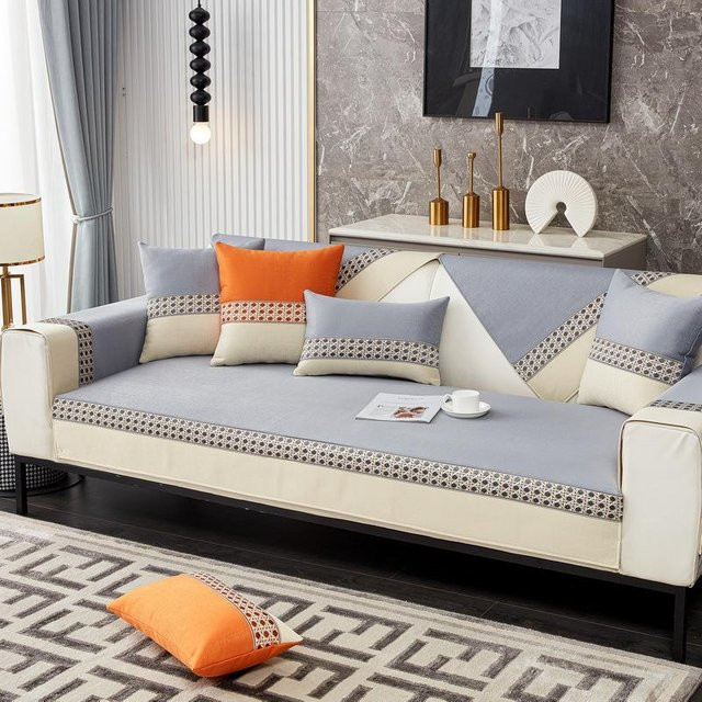 Wasserstoffbezug für Sofas als rutschfester und wasserdichter Überwurf in Grau, B/T/H: 70 x 70 x 0 cm - Bild 1