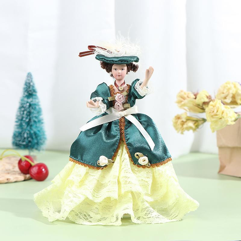 Yiran toy 1 Viktorianische Miss Lady Puppe aus Keramik mit grünem Kleid - Bild 1