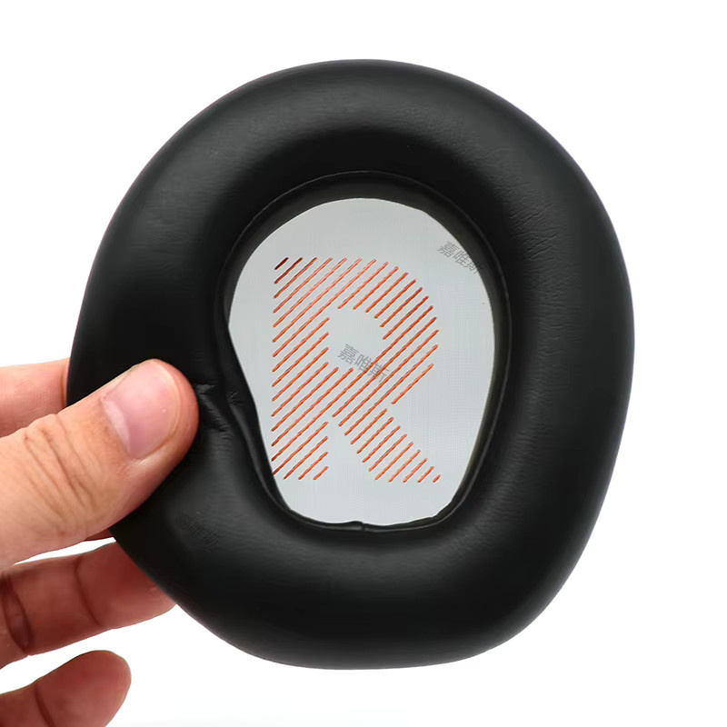 JBL Quantum ONE Wireless Ersatz-Ohrpolster aus Memory Foam in Schwarz - Bild 4