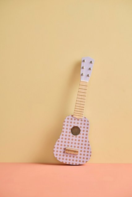 Kids Concept Gitarre gepunktet, Holz, ab 3 Jahren - Bild 1