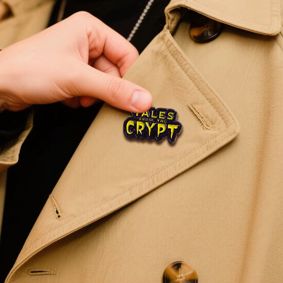 Tales From Thecrypt Logo Emaille Pin Brosche, Unisex - Bild 4