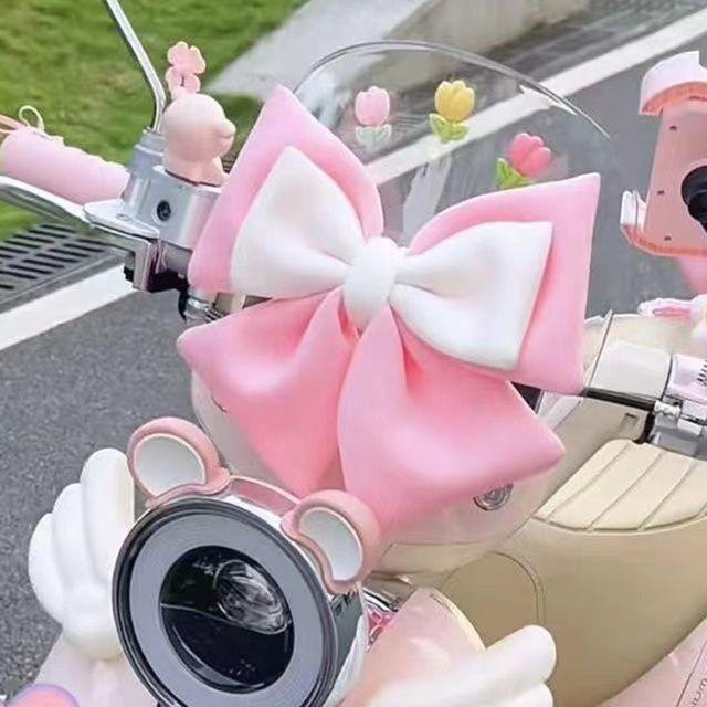 VIBRATITE 3D Schleifen-Deko aus Textil in Pink und Multicolour für Fahrzeug, Helm oder Party-Dekoration - Bild 1