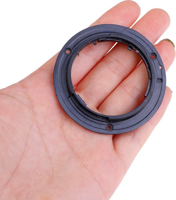 Nikon Objektiv-Basisring in Schwarz für die Objektivmodelle 18-55, 18-105, 18-135 und 55-200 als Kamera-Ersatzteil - Bild 1