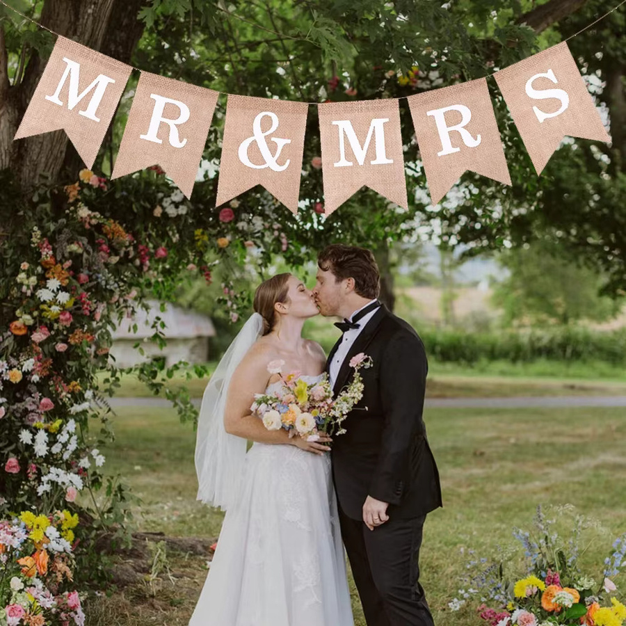 Runtowo Mr & Mrs Leinen-Banner in Beige, Vintage Wimpelkette als rustikale Hochzeits-Dekoration und Foto-Requisite - Bild 4
