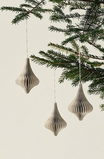 Jotex EDEN Hängedeko aus Papier, 3-teilig, Weiß und Grau, Weihnachtsdekoration im skandinavischen Design - Bild 1