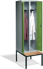 C+P Doppelspind Classic Garderobe mit Sitzbank, 2 Abteile, Front Resedagrün, Korpus Lichtgrau, H: 209 cm, B: 61 cm, T: 50 cm bis 81,5 cm - Bild 1