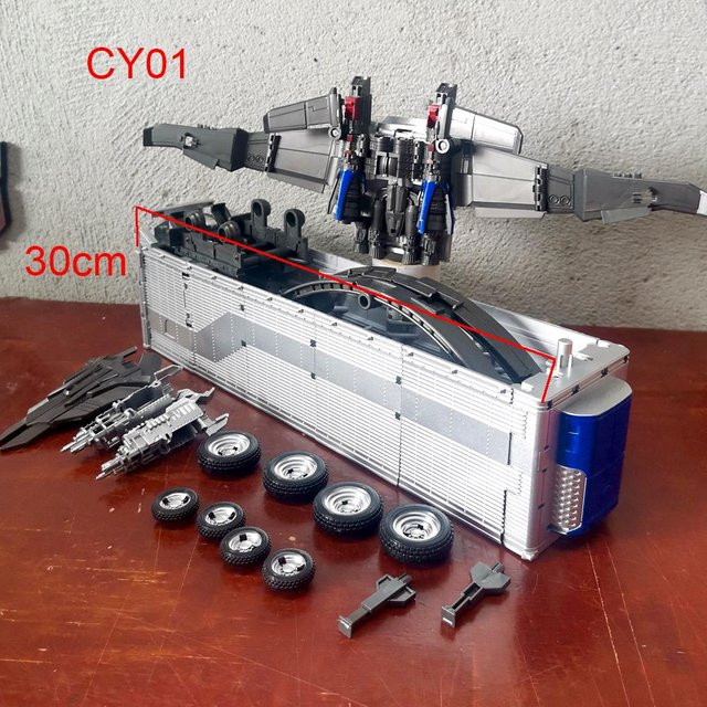 Baiwei Optimus Commander TW1030 Roboter, Verformbare Actionfigur, ab 18 Jahre - Bild 1