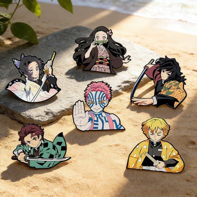 Bandai Demon Slayer, Broschen, 6-teiliges Set, Metall, Bunt - Bild 1