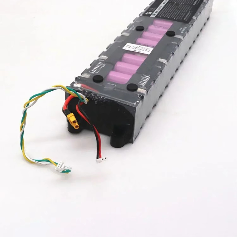 Xiaomi Ersatzakku für M365 Pro Elektroroller, 36V 7800mAh Li-Ionen Akku mit Smart BMS, Schwarz - Bild 4