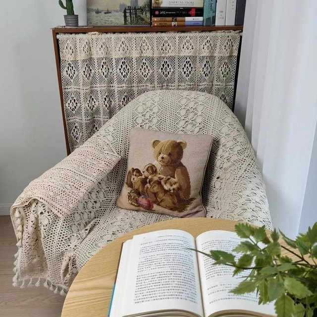 Dekorative JINGYUE Pet Tischdecke aus Baumwoll-Leinen mit Häkel-Spitzen und Quasten, Beige, B x T: 100 x 100 cm - Bild 1