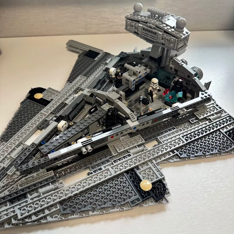 Star Wars Interstellar Conflict Imperialer Sternenzerstörer, Baustein-Modell, 1.555 Teile - Bild 2