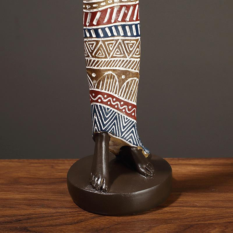 Yiran Furniture Skulptur Exotische Schwarze Frau im Ethno-Stil aus Kunstharz, Schwarz und Multicolour, Tischdekoration - Bild 2