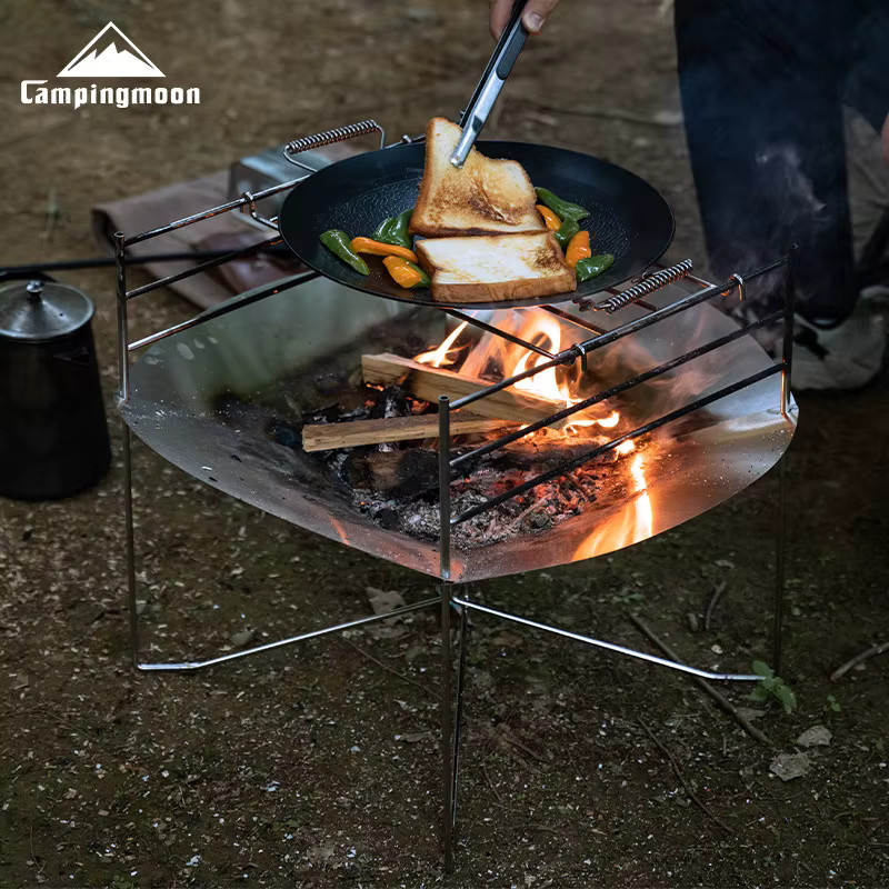 CAMPINGMOON Outdoor Feuerstelle A3-Q aus Edelstahl in Silber, runde Faltbare Brennplattform für Camping und Outdoor, Durchmesser: 60,5 cm - Bild 2