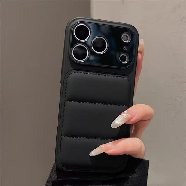 Puffer Daunenjacke Handyhülle mit Objektivschutz für iPhone 17 Air 16 15 14 13 Pro Max in Schwarz - Bild 1