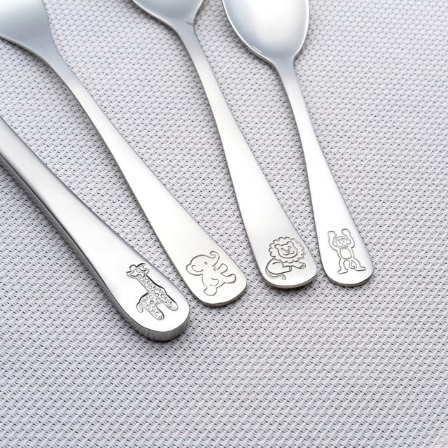 Reer Growing Besteckset für Kinder aus Edelstahl, 4-teilig, Silber/Grau, inklusive Aufbewahrungsbox - Bild 1
