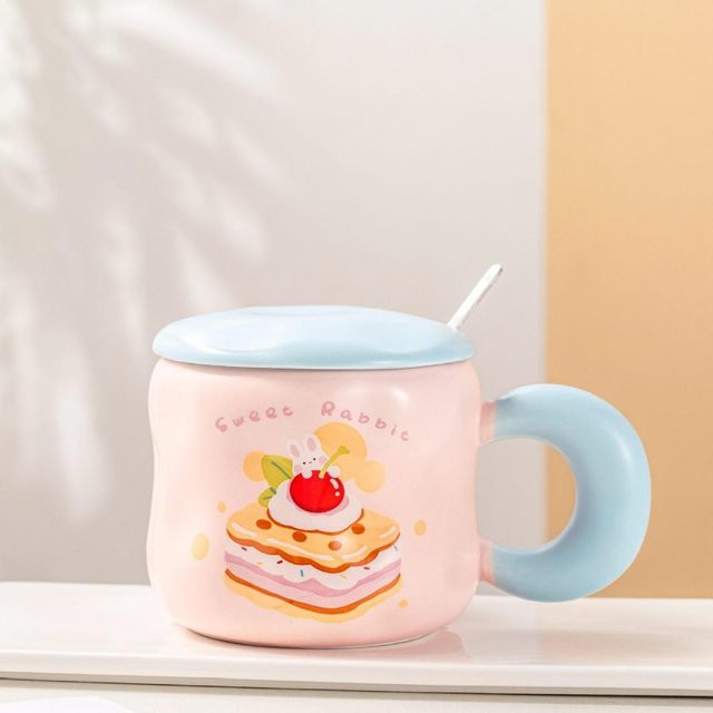 Keramiktasse Yiran Furniture in Pink mit Löffel, ideal als Kaffee-, Milch- oder Teetasse, 450 ml - Bild 1