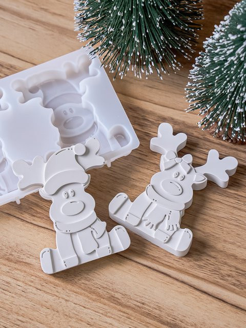 UDOCOOL Silikonform Rentier für DIY Weihnachtsdeko aus Seife, Kerzen, Gips oder Harz - Bild 1