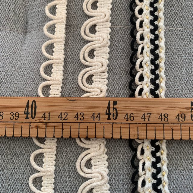 Beige Spitzenbänder für Kissen und DIY-Dekoration, 4 m pro Packung - Bild 1