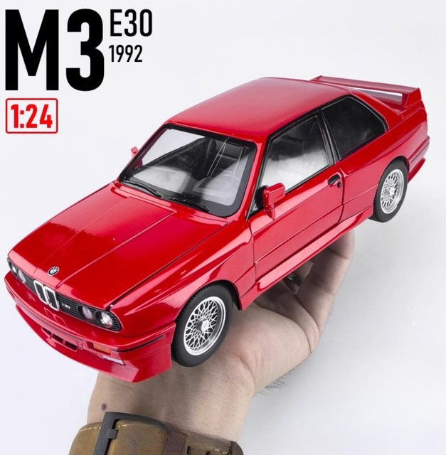 MAKEDA M3 M4 Spielzeugauto Modell, Maßstab 1:24, Licht und Sound, Metall, Gummi Reifen - Bild 1