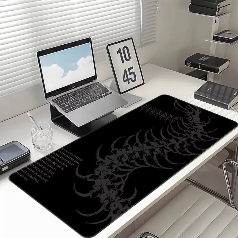 Mairuige XXL Dark Gothic Centipede Gaming-Mauspad in Schwarz als große Schreibtischunterlage für Büro und Tastatur - Bild 2