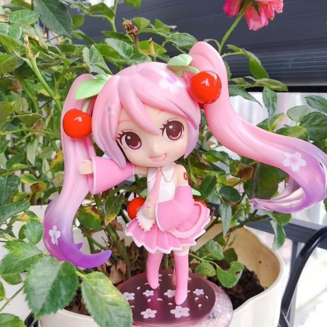Bandai Hatsune Miku Spielfigur, Cartoon-Puppe, 15-20cm - Bild 1