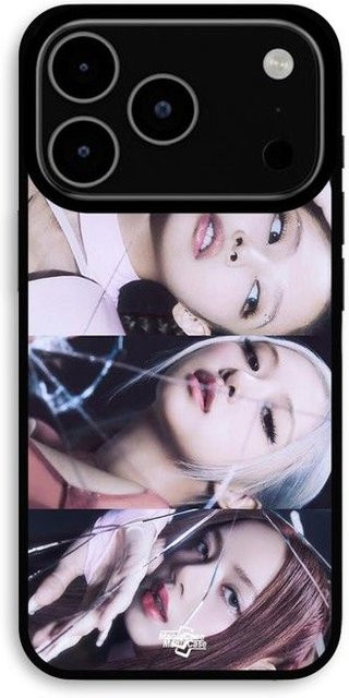 MANIACASE Handyhülle für iPhone 17 Pro Blackpink Gruppe Lisa Jennie Jisoo Rosé in Schwarz und Multicolour - Bild 1