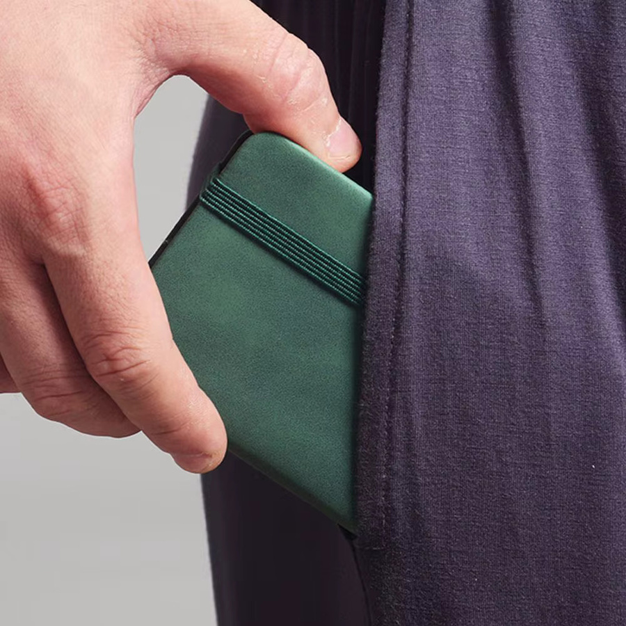 4er-Set Tragbare A7 Notebook Taschen aus PU-Leder in Schwarz mit linierten Papierseiten für Notizblöcke und Tagebücher - Bild 4