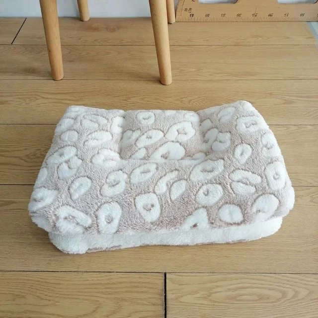 Flanell-Haustiermatte aus Korallensamt für Hunde und Katzen, beige, B/T: 30 x 25 cm - Bild 1