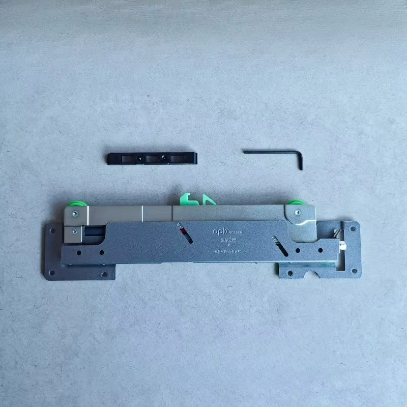 OPK Pufferdämpfer für Kleiderschranktüren in Silber - Bild 1