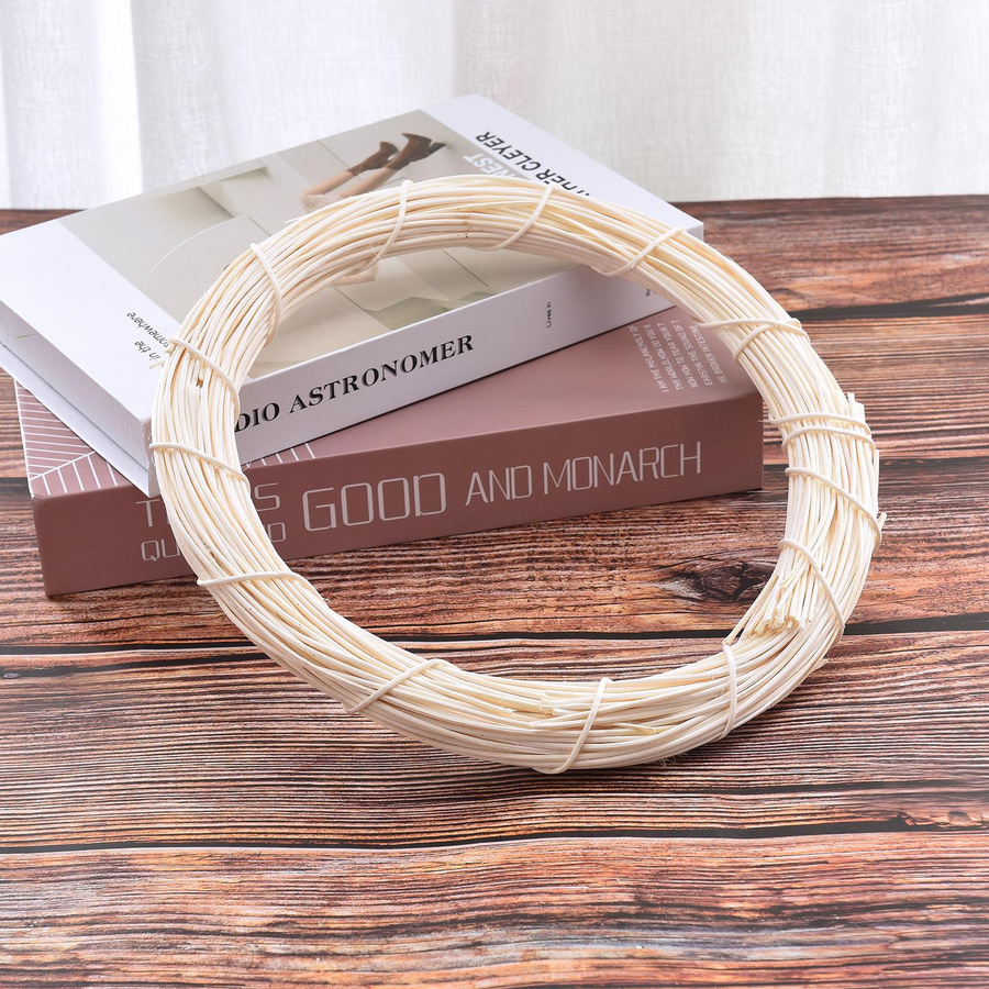Künstlicher Weihnachts-Hängekranz aus Rattan von OutsideWorld, rund - Bild 2