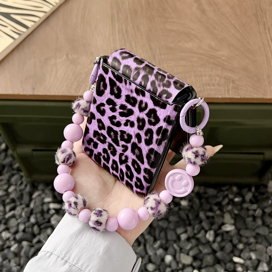 Luxus Handyhülle mit Lanyard aus PU-Leder im Leopardenmuster für Samsung Galaxy Z Flip 4, Z Flip 5, Z Flip 6 und Z Flip 7 in Multicolour - Bild 2