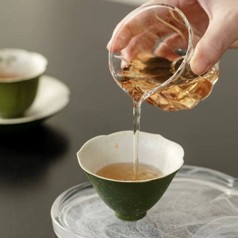 Retro Keramik-Teetasse mit Blumenmuster in Grün-Orange, hutförmige Teetasse für Kung-Fu-Tee oder als Räucherschale - Bild 2