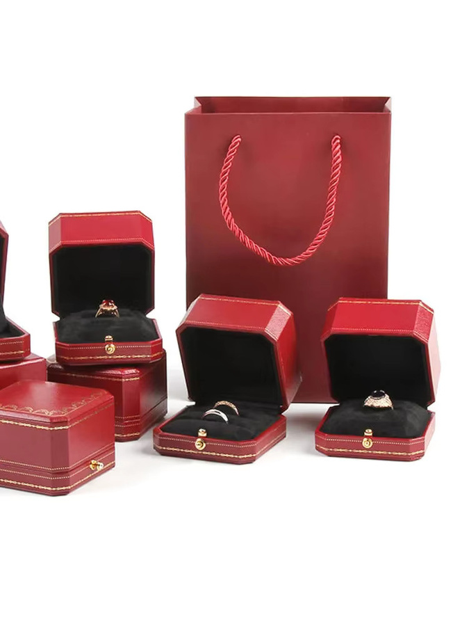 Stilvolle achteckige Schmuck-Aufbewahrungsbox für Ringe und Halsketten zur Präsentation in Boutiquen - Bild 4