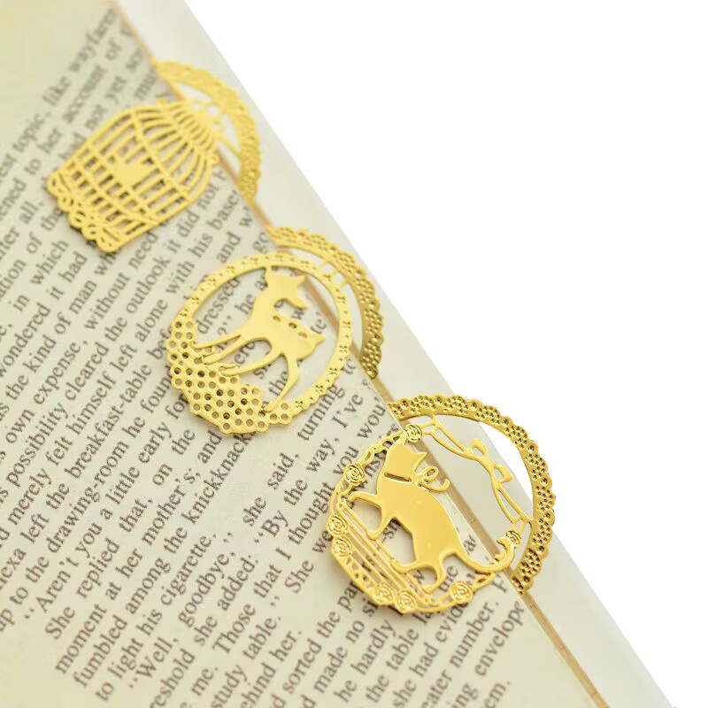 Kreatives Metall Lesezeichen in Gold mit süßem Cartoon Tier Design für Büro und Schule - Bild 4