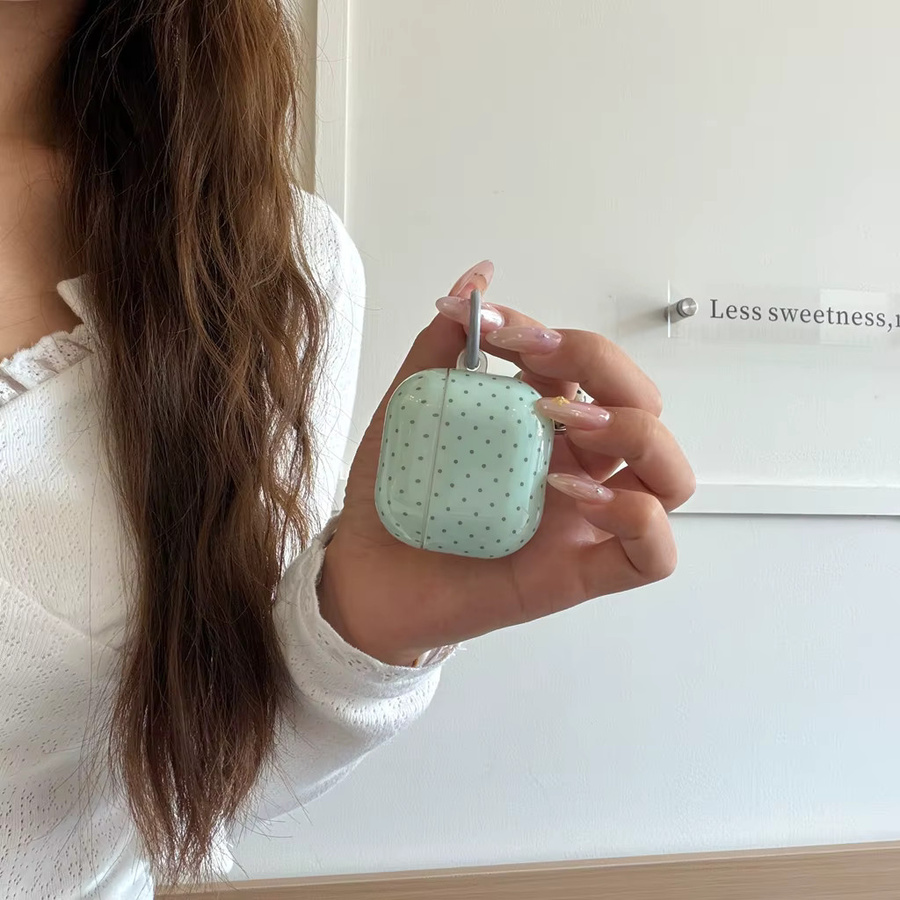 Stoßfeste Schutzhülle mit Polka-Dot-Design und Haken für Apple AirPods Pro 1, 2 und 3 sowie AirPods 1, 2, 3 und 4 in Weiß - Bild 3