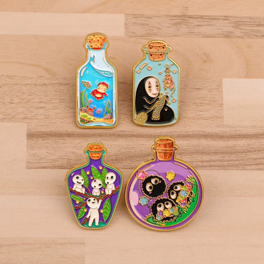4er-Set Anime-Geister-Emaille-Pins, Magische Flaschen-Broschen, Unisex - Bild 2