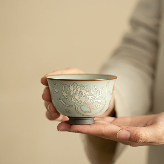 Ruyi Lotus Keramik Teetasse aus Ruyao mit Crackle Glaze für dein chinesisches Tee-Set - Bild 1