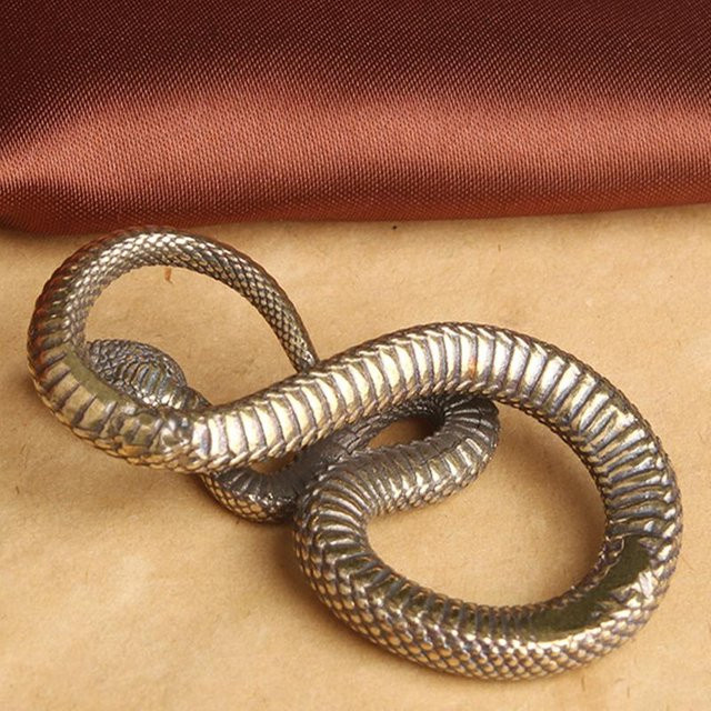 Retro Kupfer Schlange Boa Ornament aus Messing in Gold für Tee-Haustiere und als antike Tierfigur zur Dekoration von Schreibtisch und Wohnzimmer - Bild 1